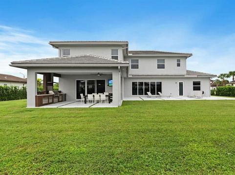 Main Photo