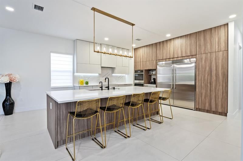 2001 Meadows Drive, Davie, FL 33324 Photo