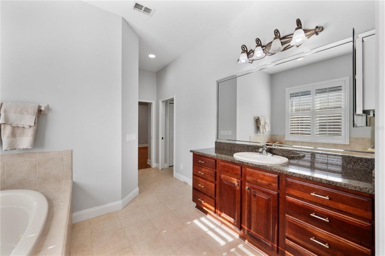 5789 Lake Victoria Drive, Lakeland, FL 33813 Photo