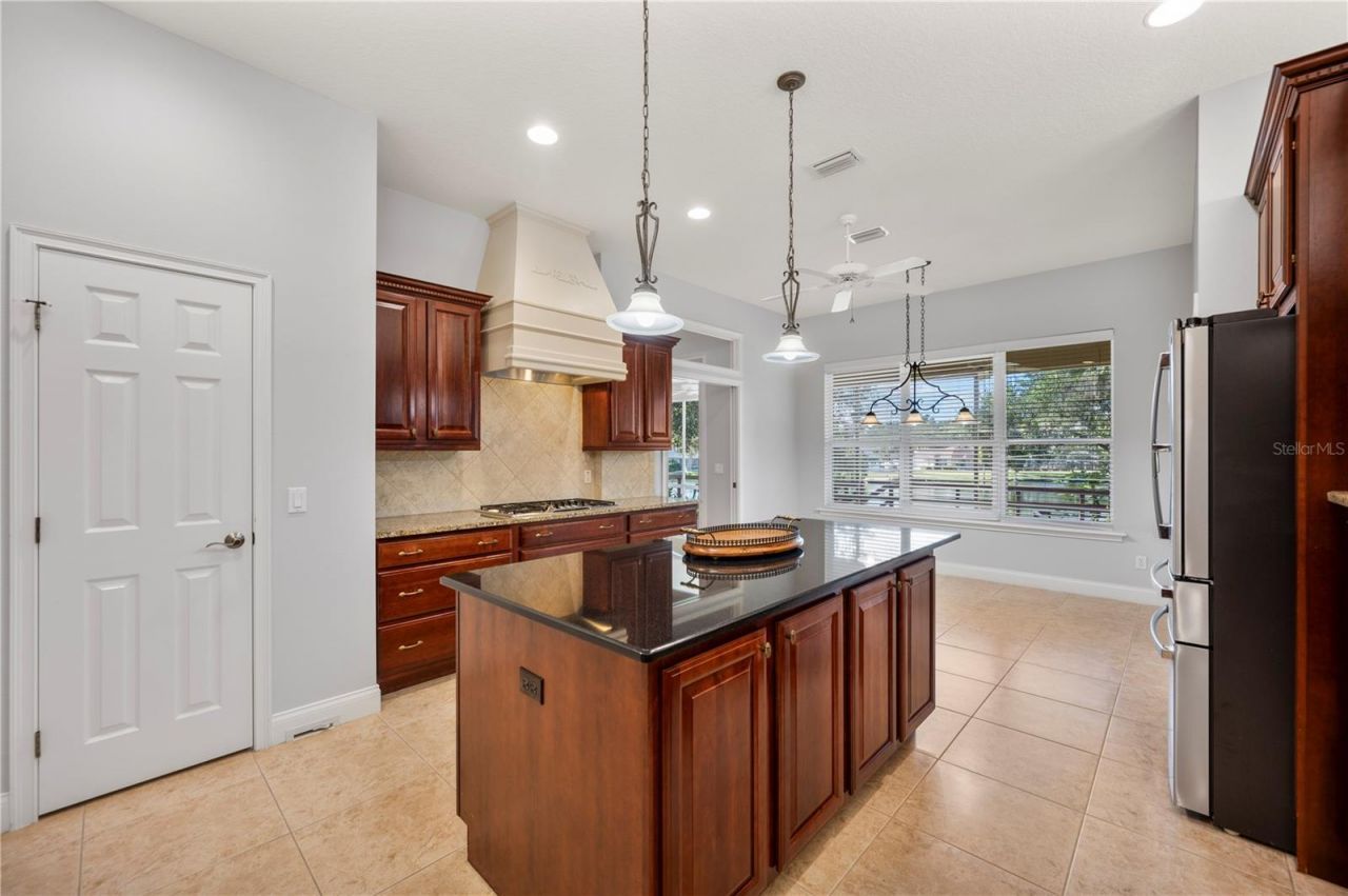 5789 Lake Victoria Drive, Lakeland, FL 33813 Photo