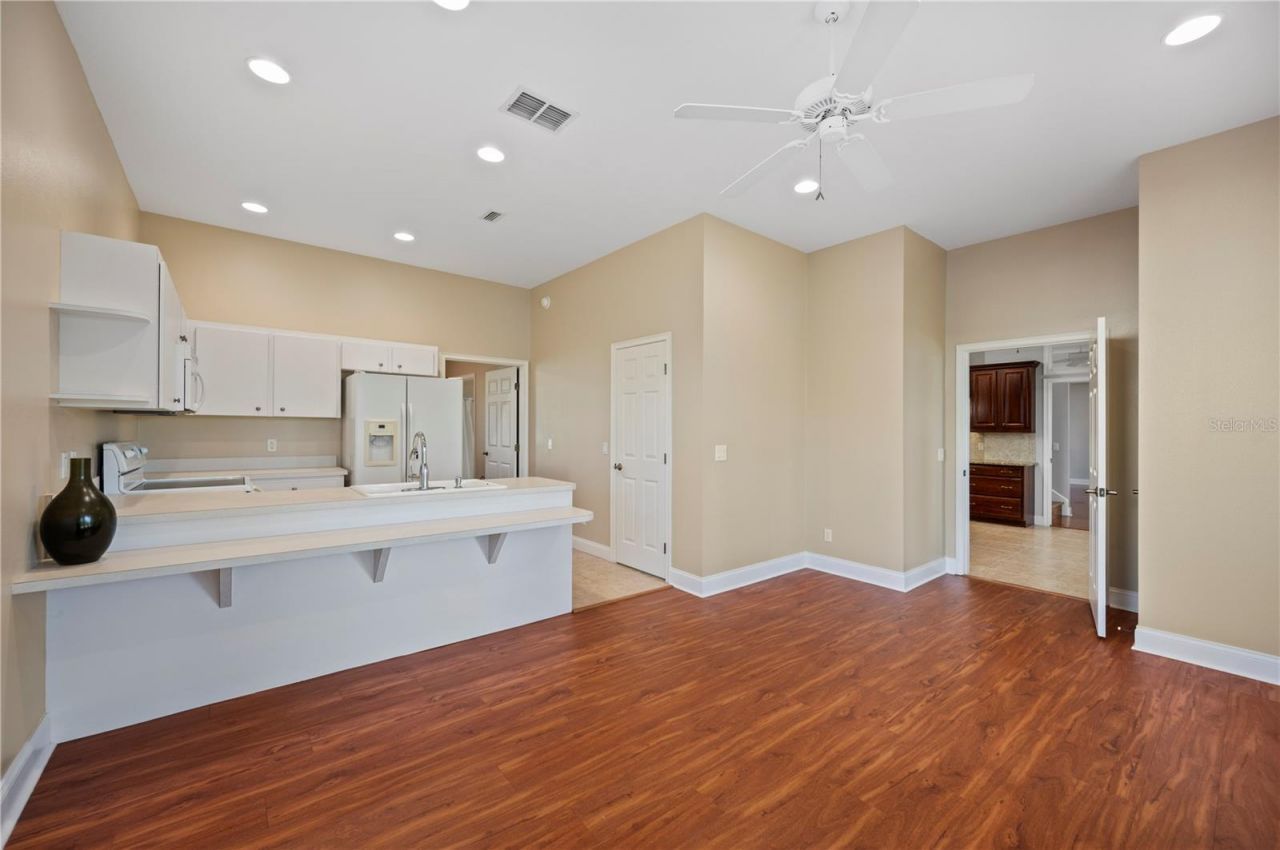 5789 Lake Victoria Drive, Lakeland, FL 33813 Photo