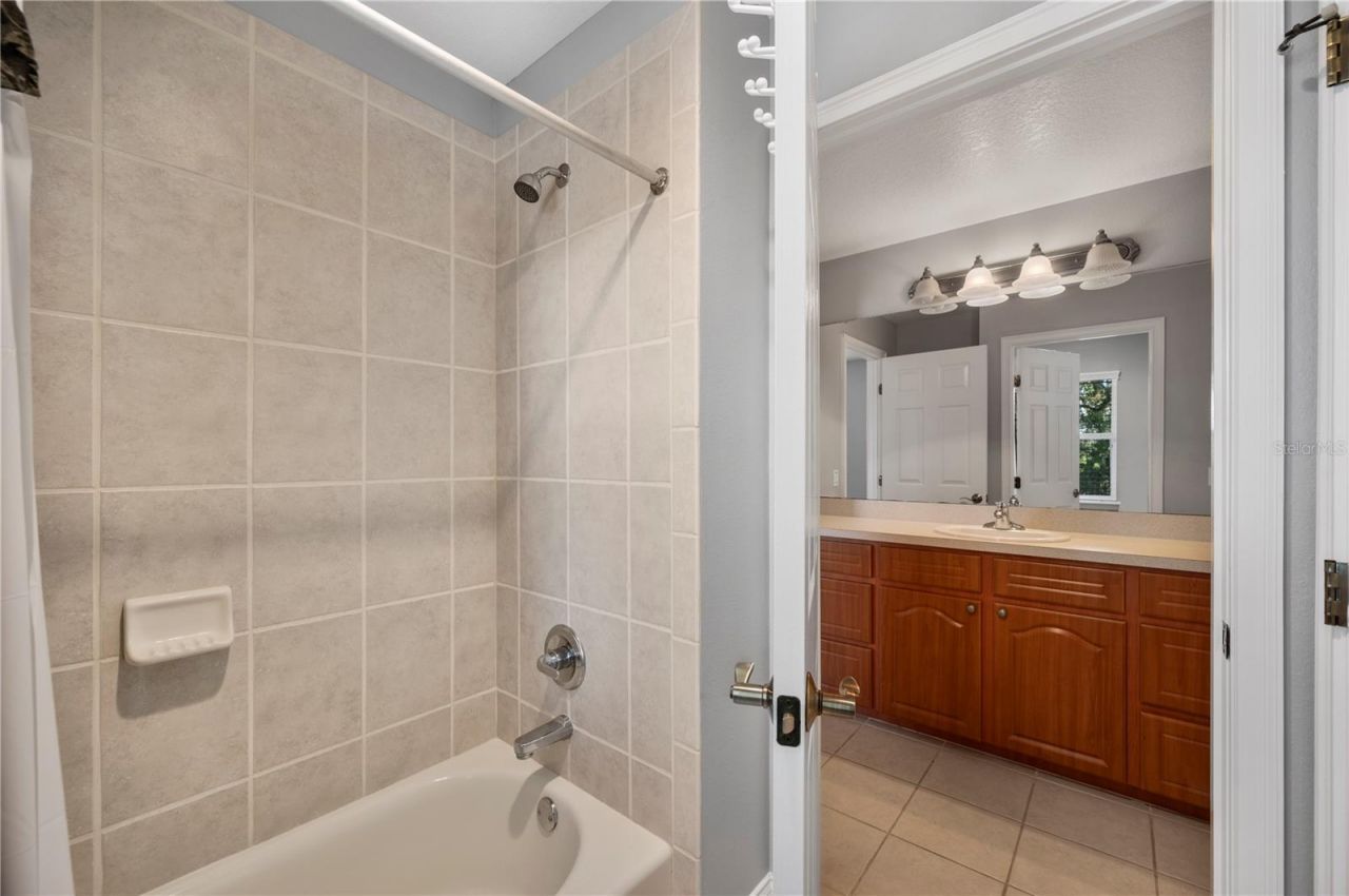 5789 Lake Victoria Drive, Lakeland, FL 33813 Photo