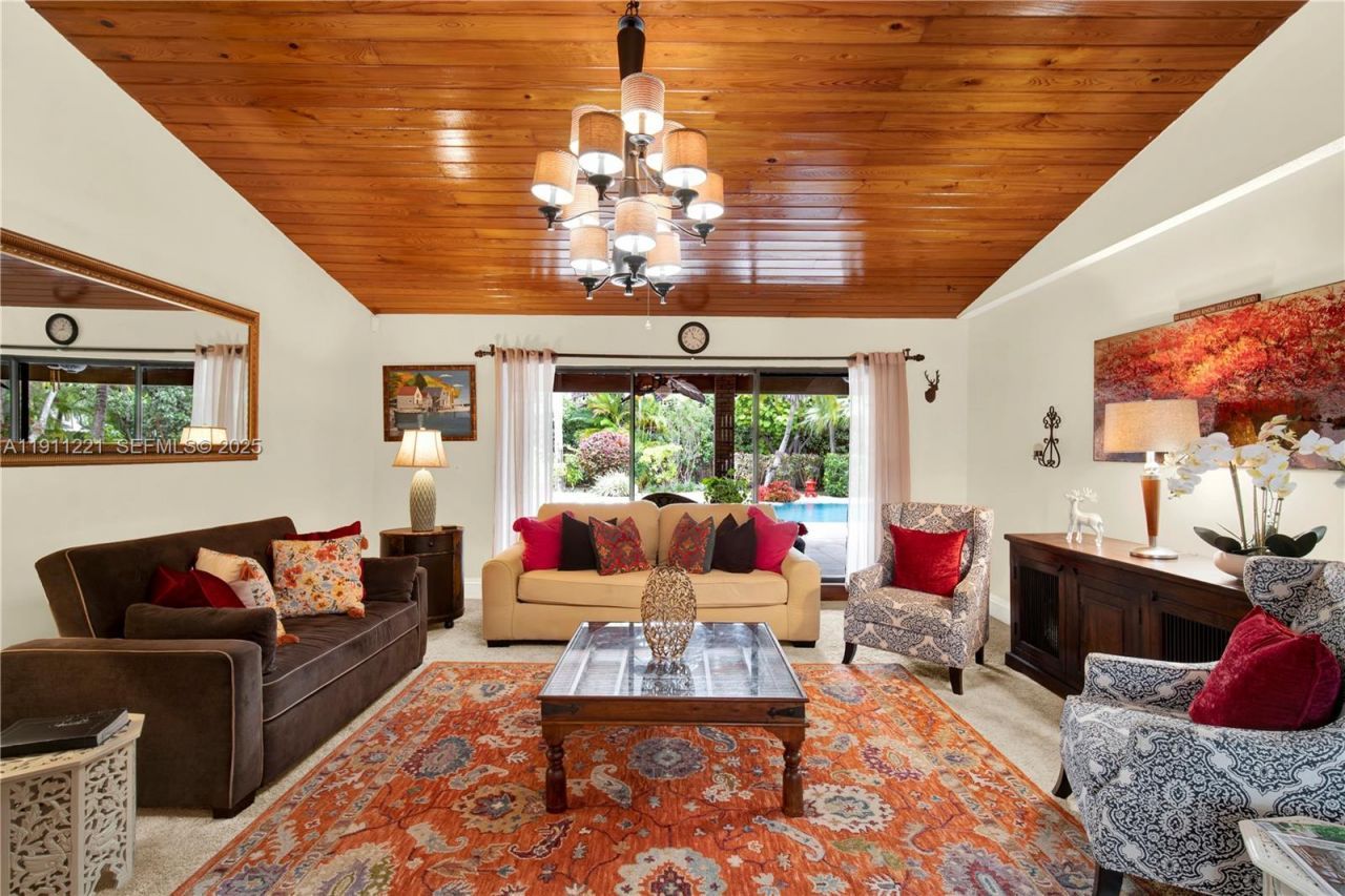 13620 SW 104th Ave, Miami, FL 33176 Photo