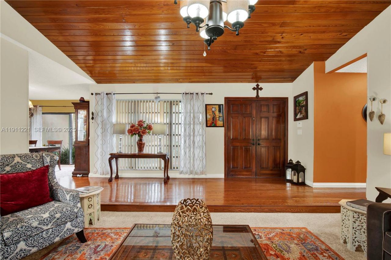 13620 SW 104th Ave, Miami, FL 33176 Photo