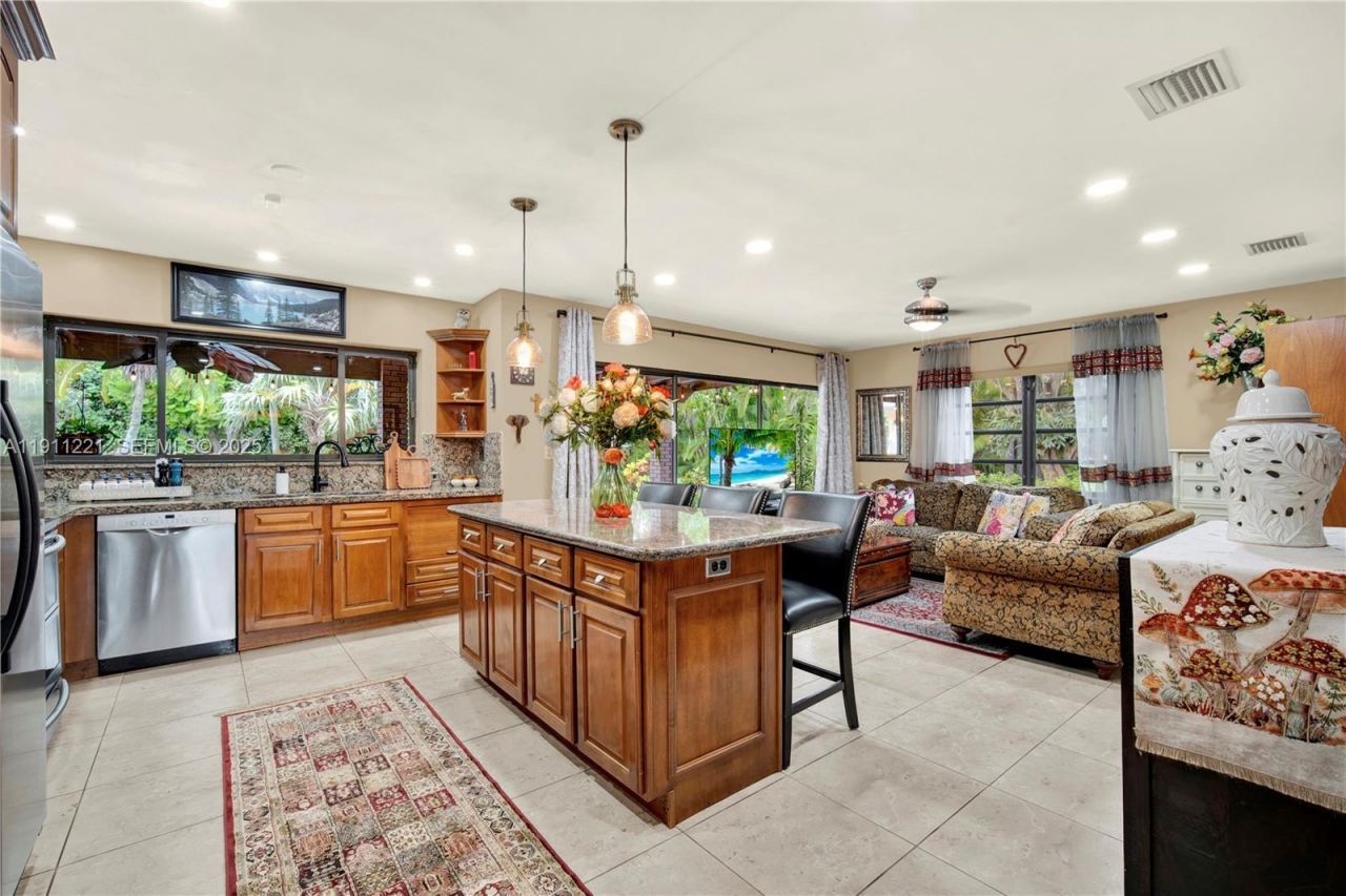 13620 SW 104th Ave, Miami, FL 33176 Photo