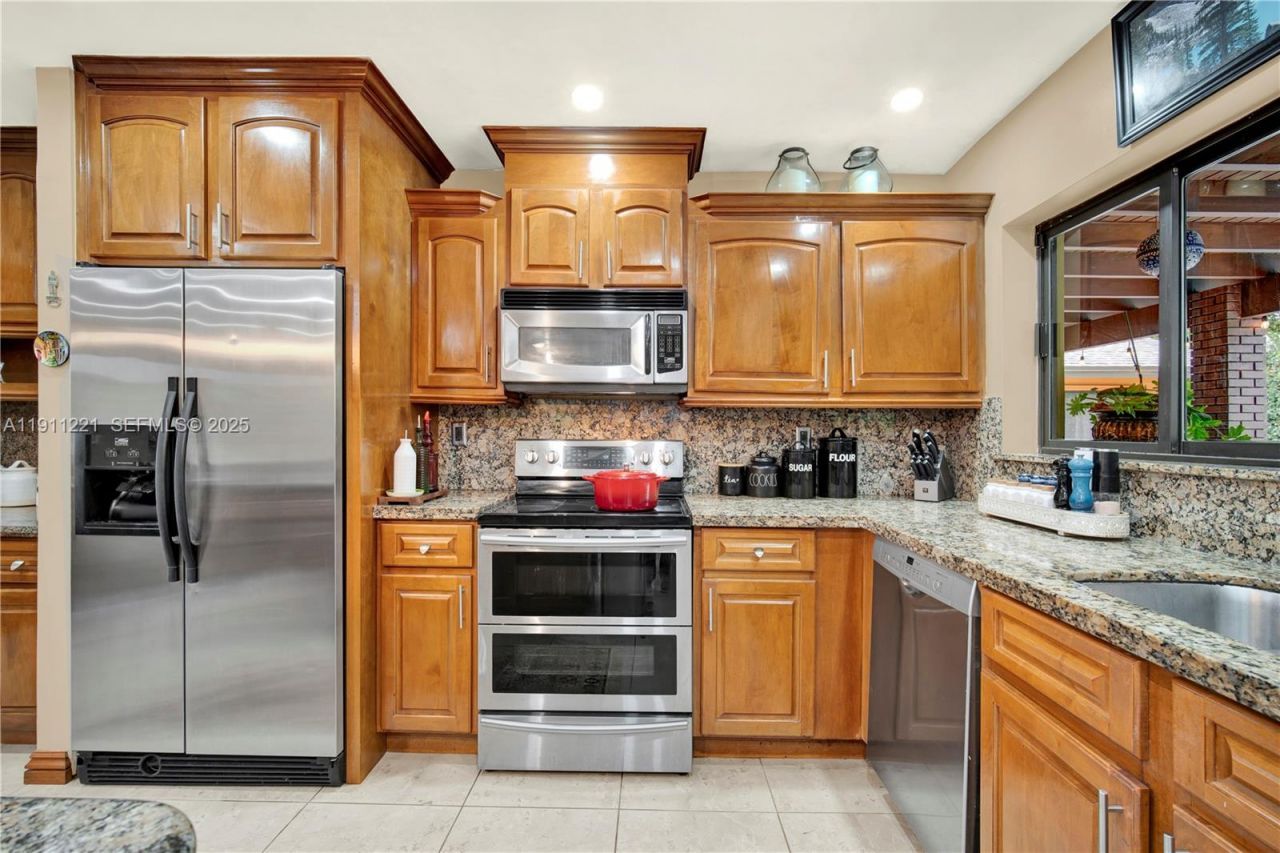 13620 SW 104th Ave, Miami, FL 33176 Photo