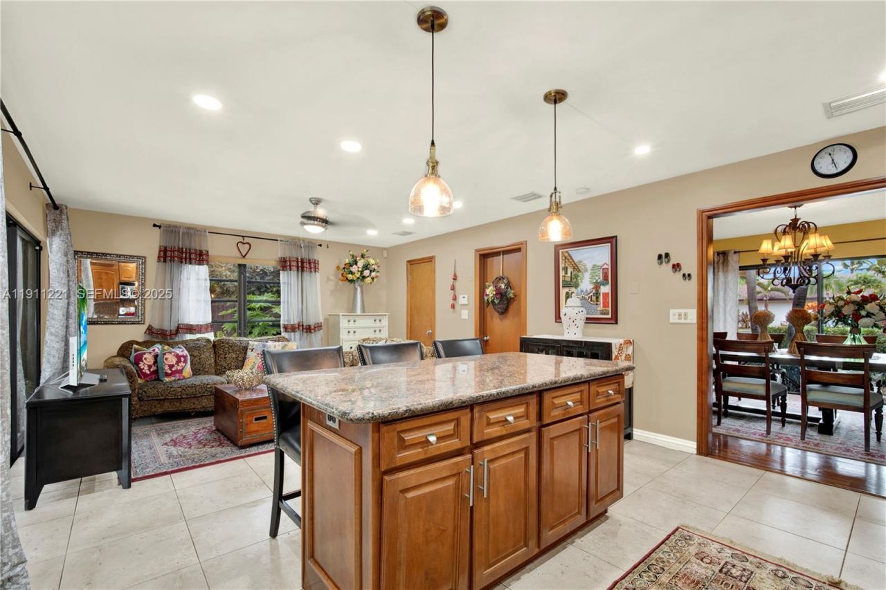 13620 SW 104th Ave, Miami, FL 33176 Photo