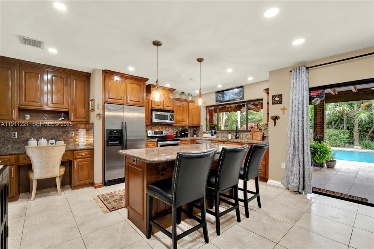 13620 SW 104th Ave, Miami, FL 33176 Photo