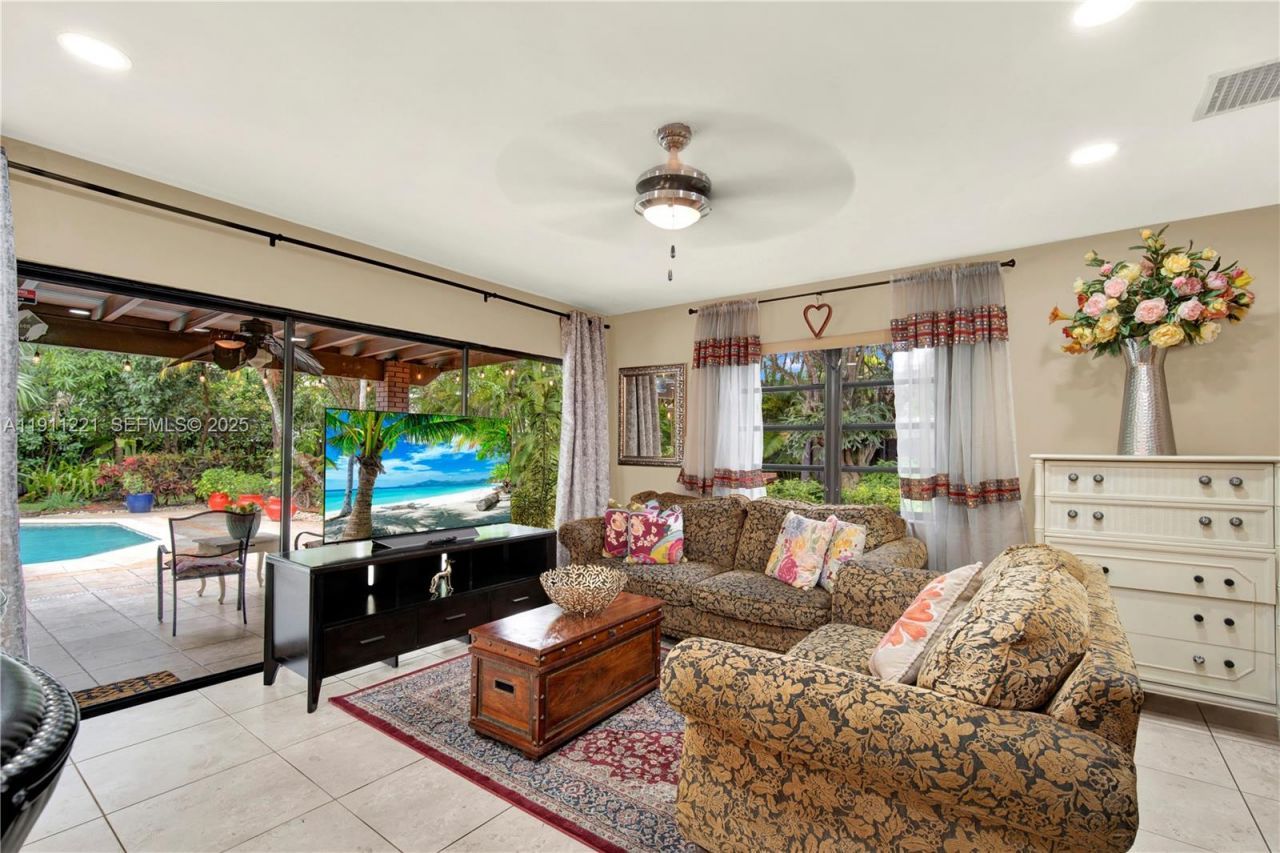 13620 SW 104th Ave, Miami, FL 33176 Photo