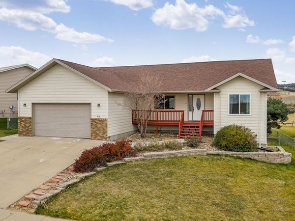 410 Field View Drive, Rapid City, SD 57701