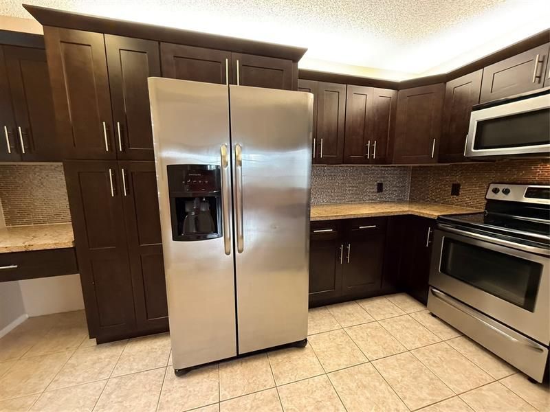 10790 NW 14th Street, Unit 187, Plantation, FL 33322 Photo