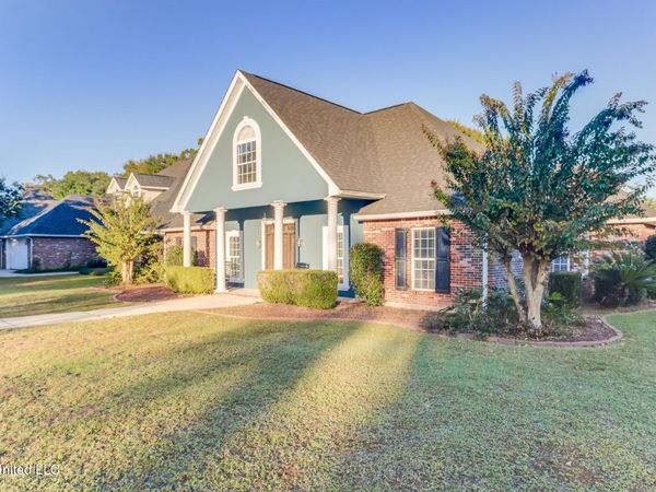 2466 Provence Place, Biloxi, MS 39531