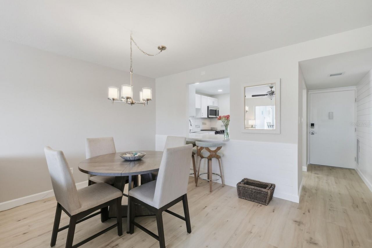 4380 Exeter Drive, Unit H202, Longboat Key, FL 34228 Photo