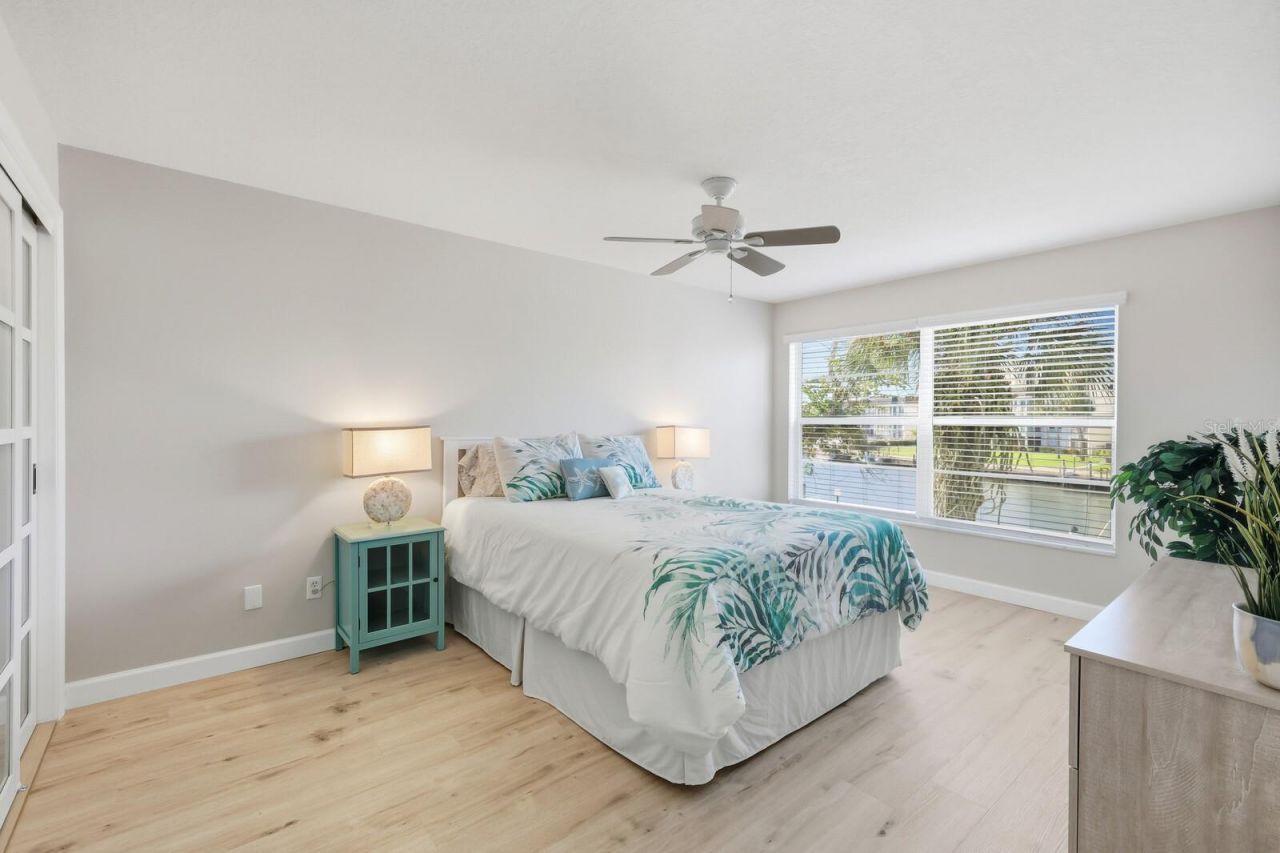4380 Exeter Drive, Unit H202, Longboat Key, FL 34228 Photo