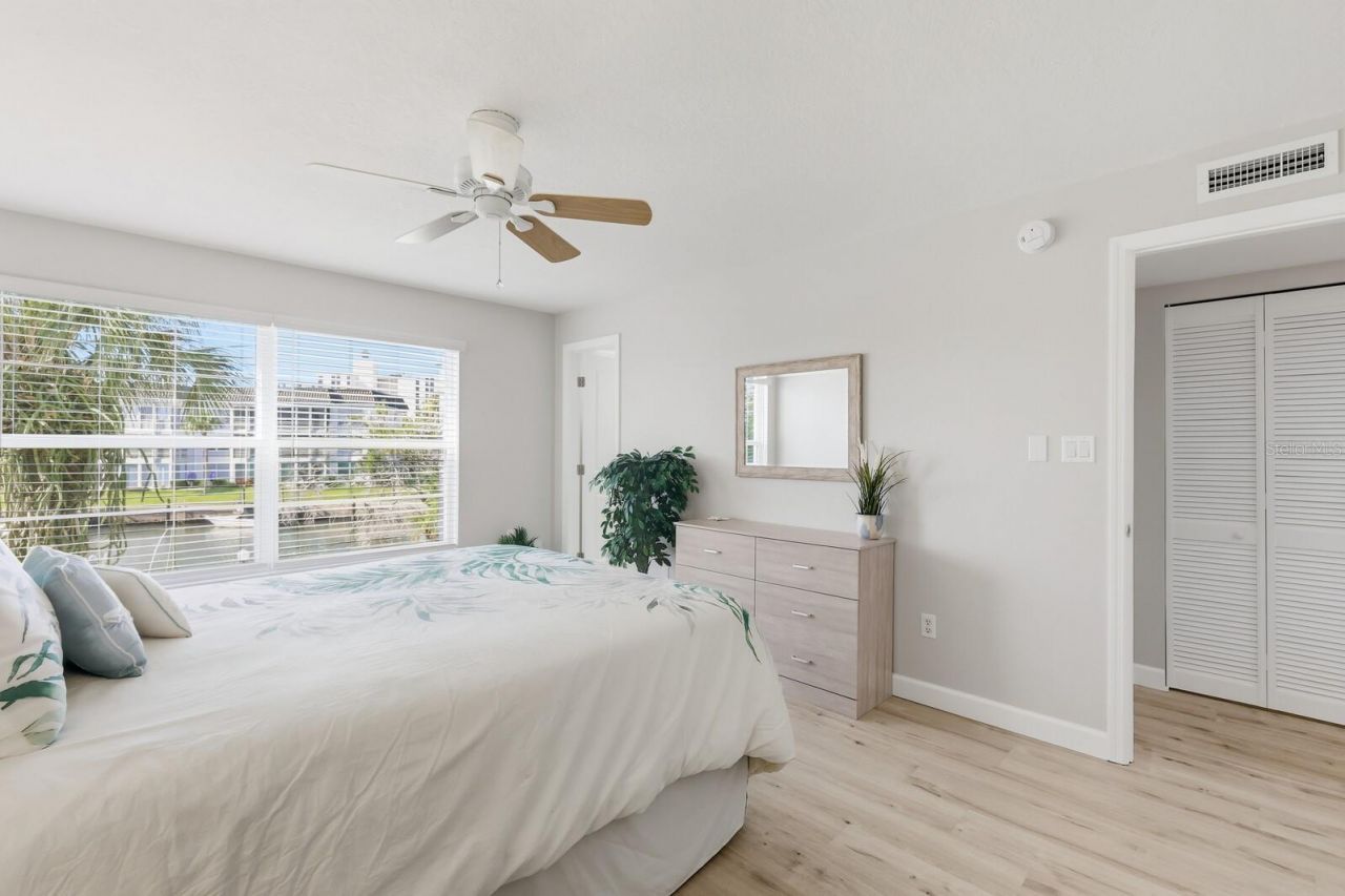 4380 Exeter Drive, Unit H202, Longboat Key, FL 34228 Photo