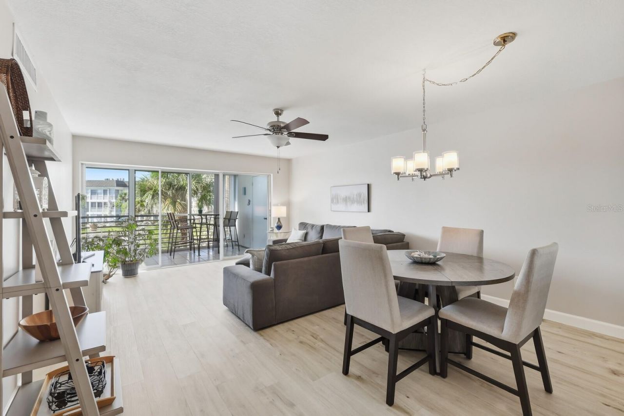 4380 Exeter Drive, Unit H202, Longboat Key, FL 34228 Photo