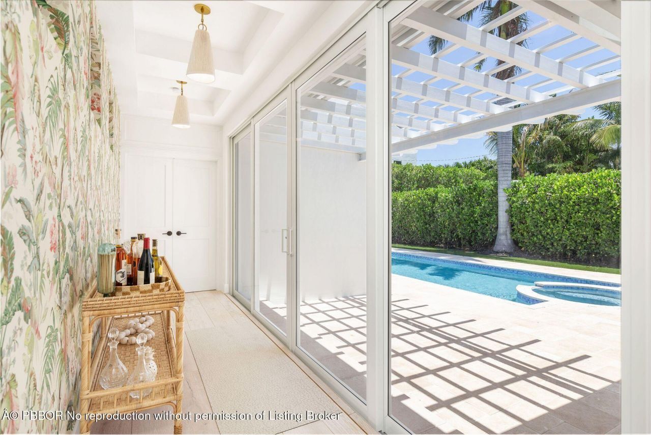 205 Greymon Drive, West Palm Beach, FL 33405 Photo