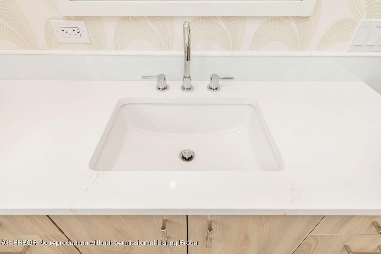 205 Greymon Drive, West Palm Beach, FL 33405 Photo