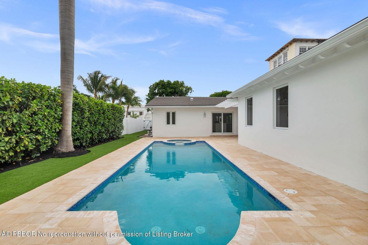 205 Greymon Drive, West Palm Beach, FL 33405 Photo