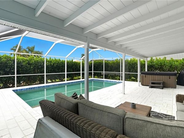 6163 Plumosa AVE, FORT MYERS, FL 33908