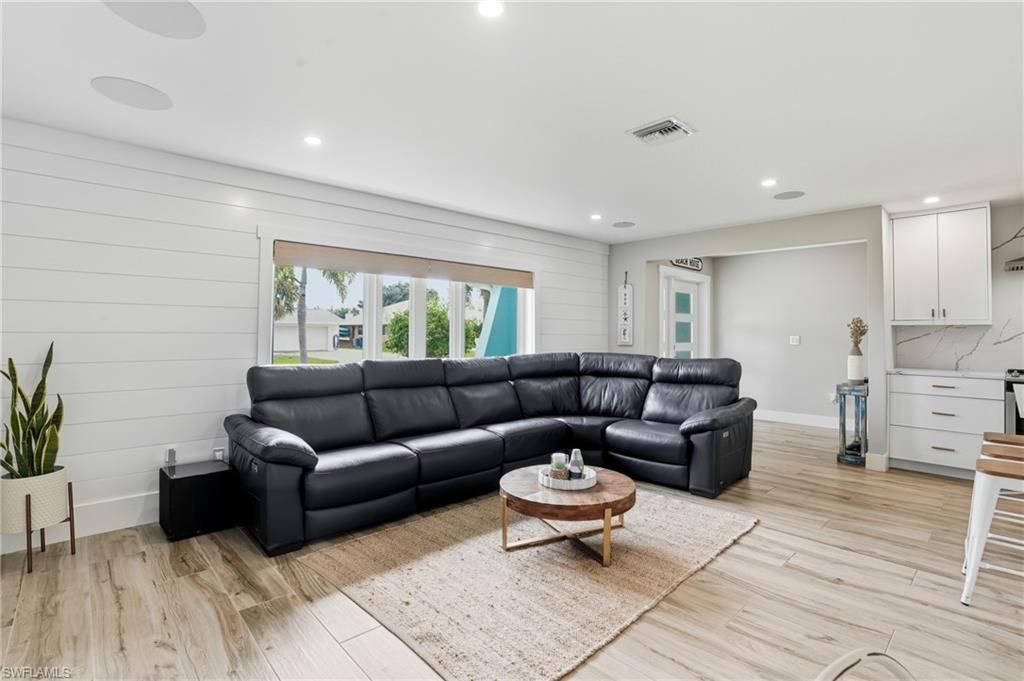 6163 Plumosa Ave, Fort Myers, FL 33908 Photo