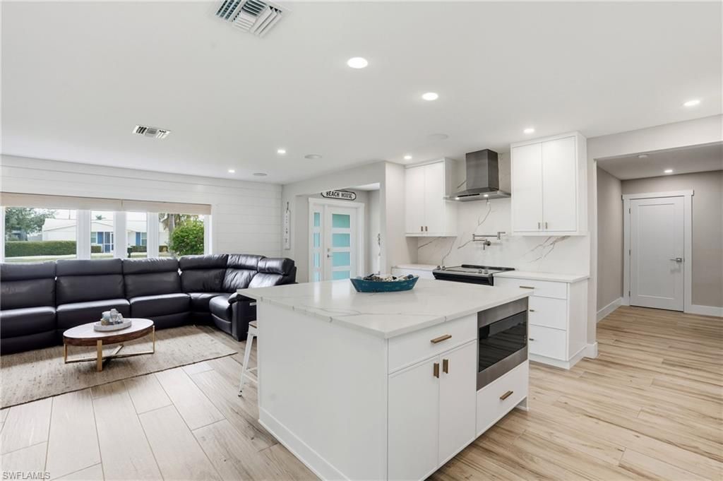 6163 Plumosa Ave, Fort Myers, FL 33908 Photo