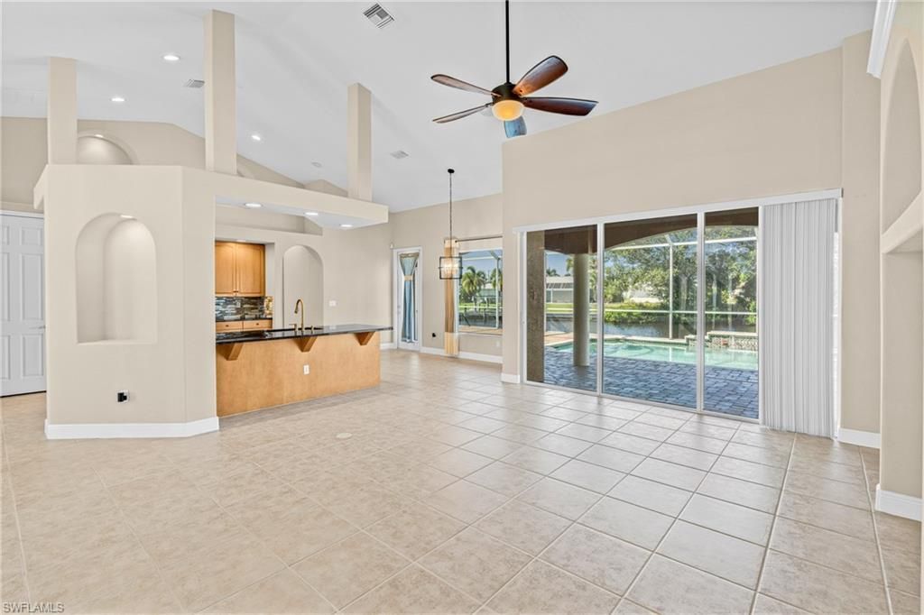 2202 SE 19th Pl, Cape Coral, FL 33990 Photo