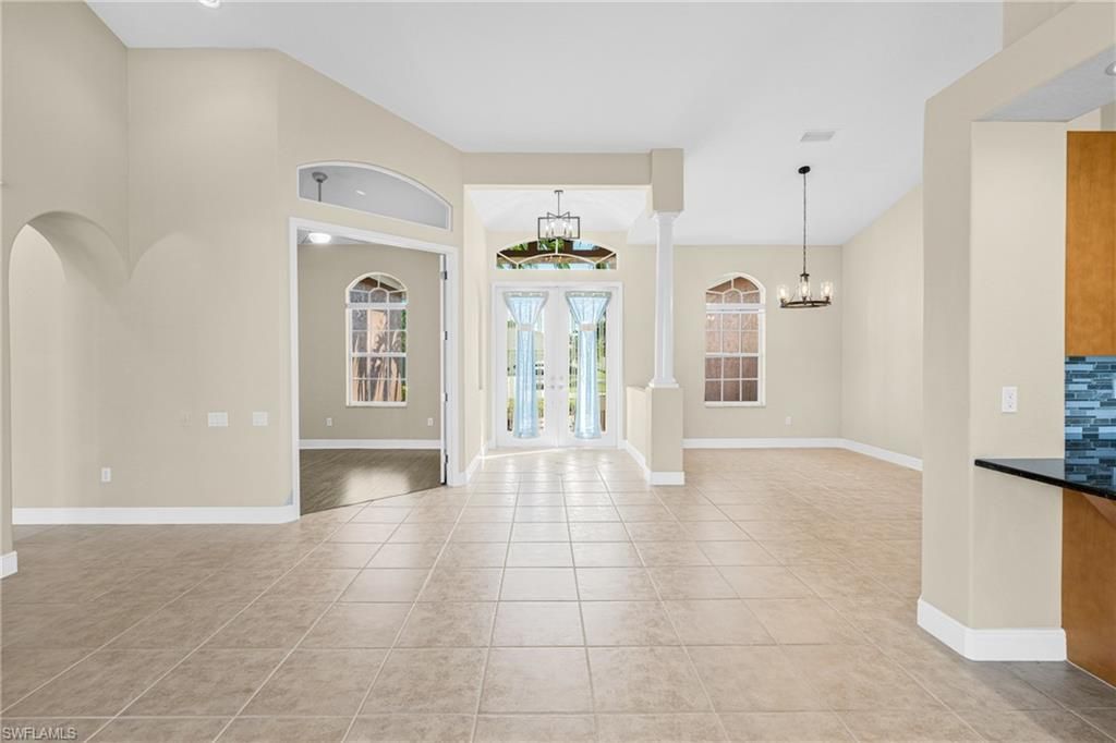 2202 SE 19th Pl, Cape Coral, FL 33990 Photo