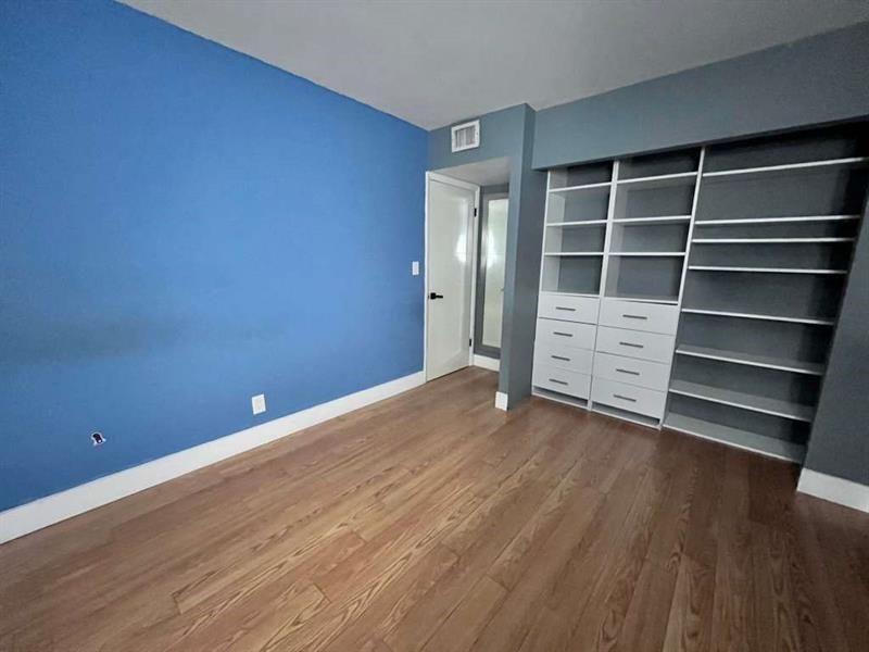 20441 NE 30th Avenue, Unit 110, Miami, FL 33180 Photo