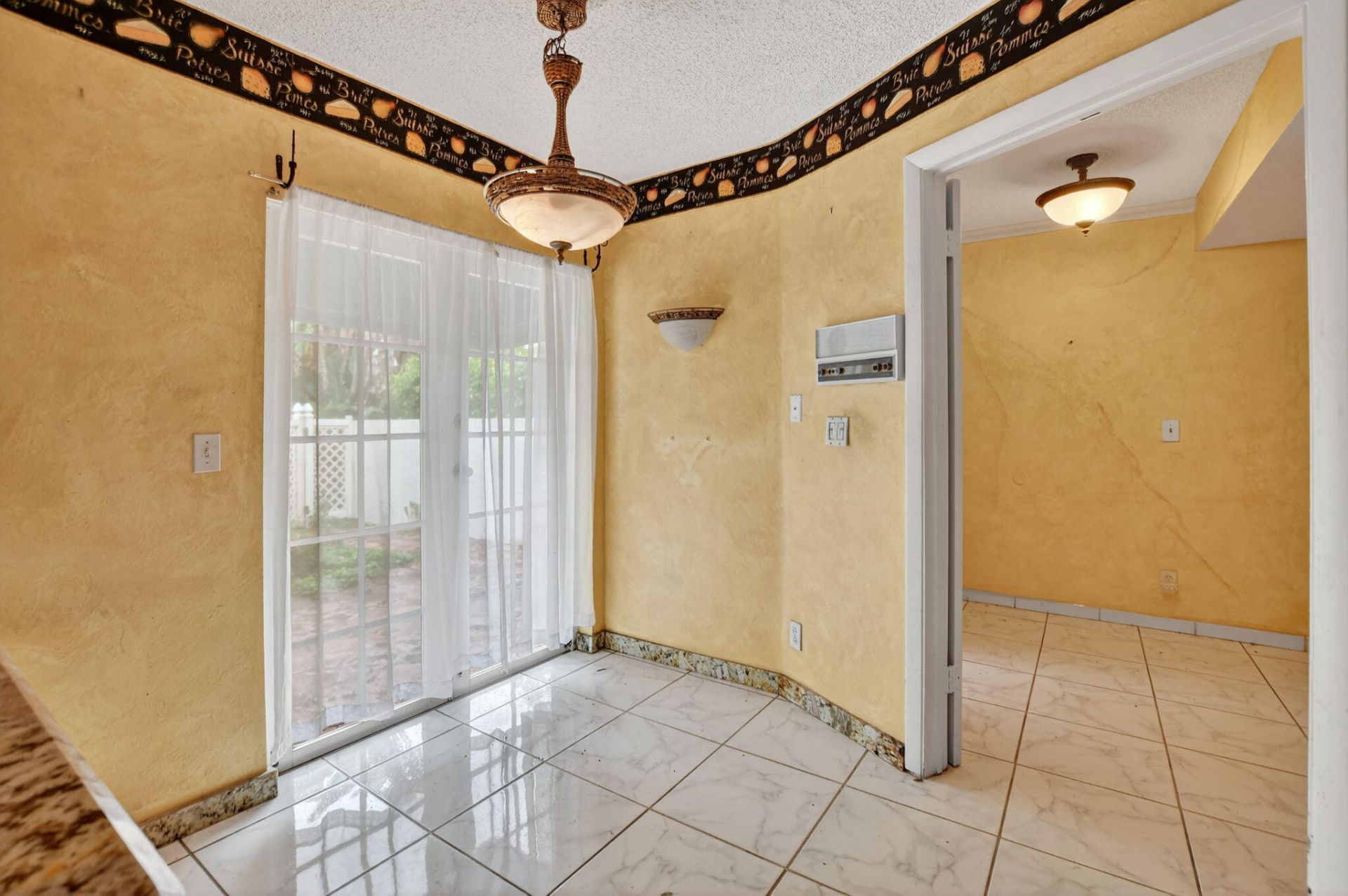 6758 Canary Palm Circle, Boca Raton, FL 33433 Photo