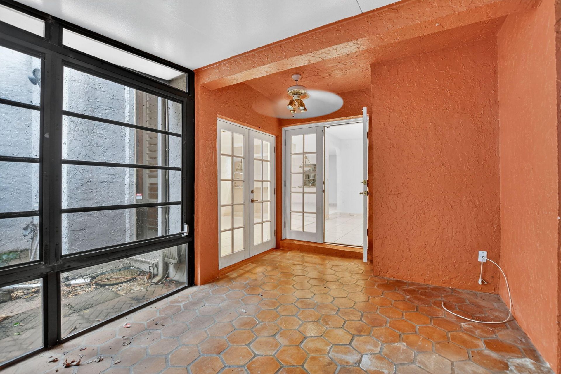 6758 Canary Palm Circle, Boca Raton, FL 33433 Photo