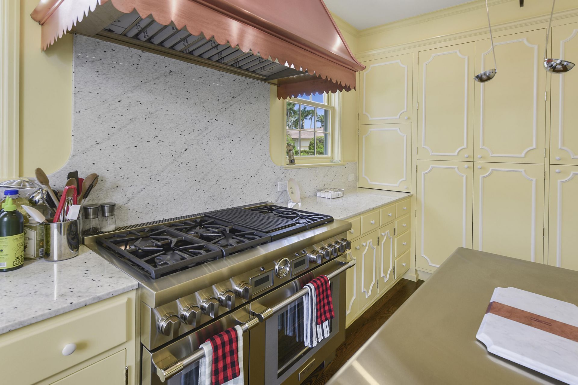 250 Algoma Road, Palm Beach, FL 33480 Photo