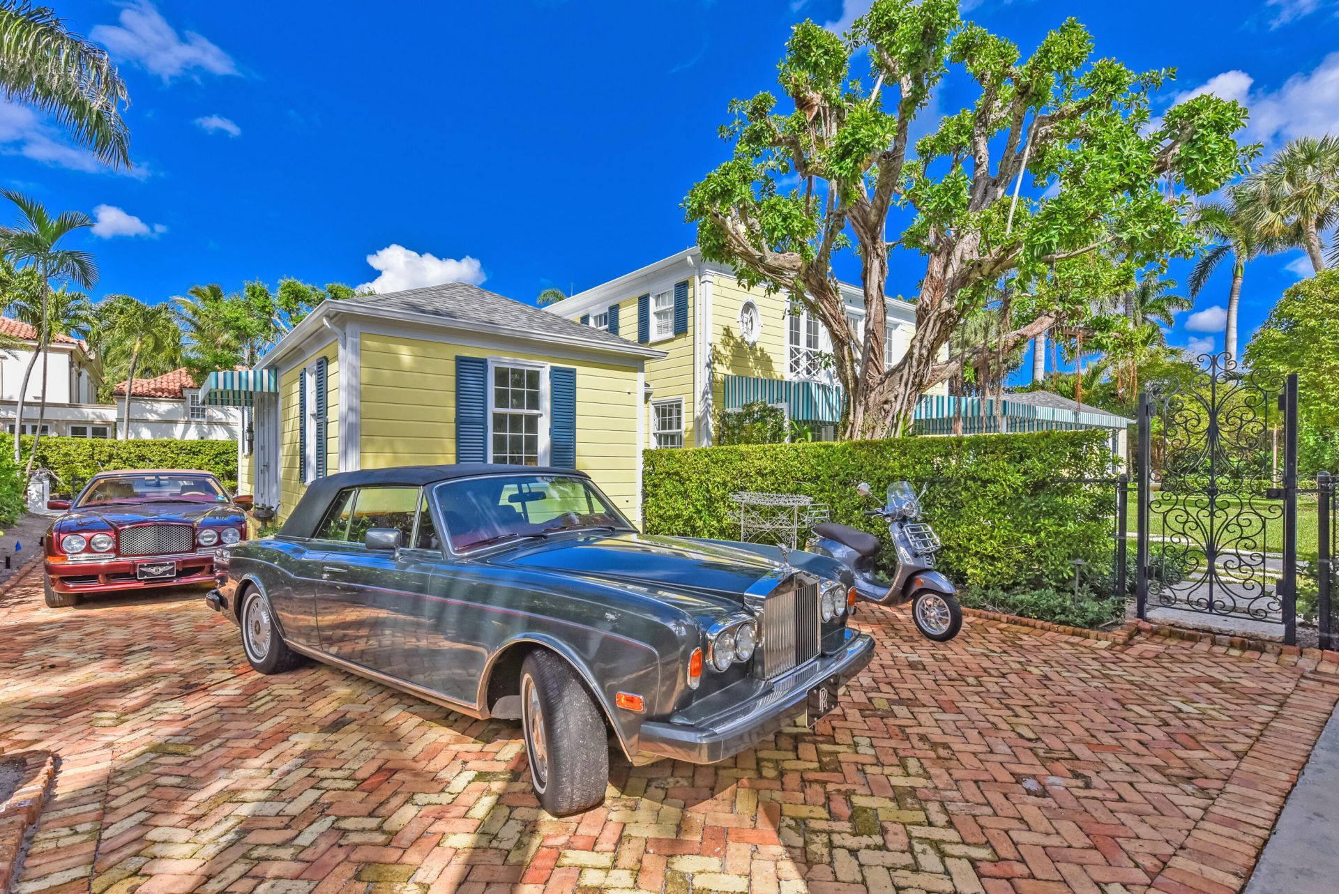250 Algoma Road, Palm Beach, FL 33480 Photo
