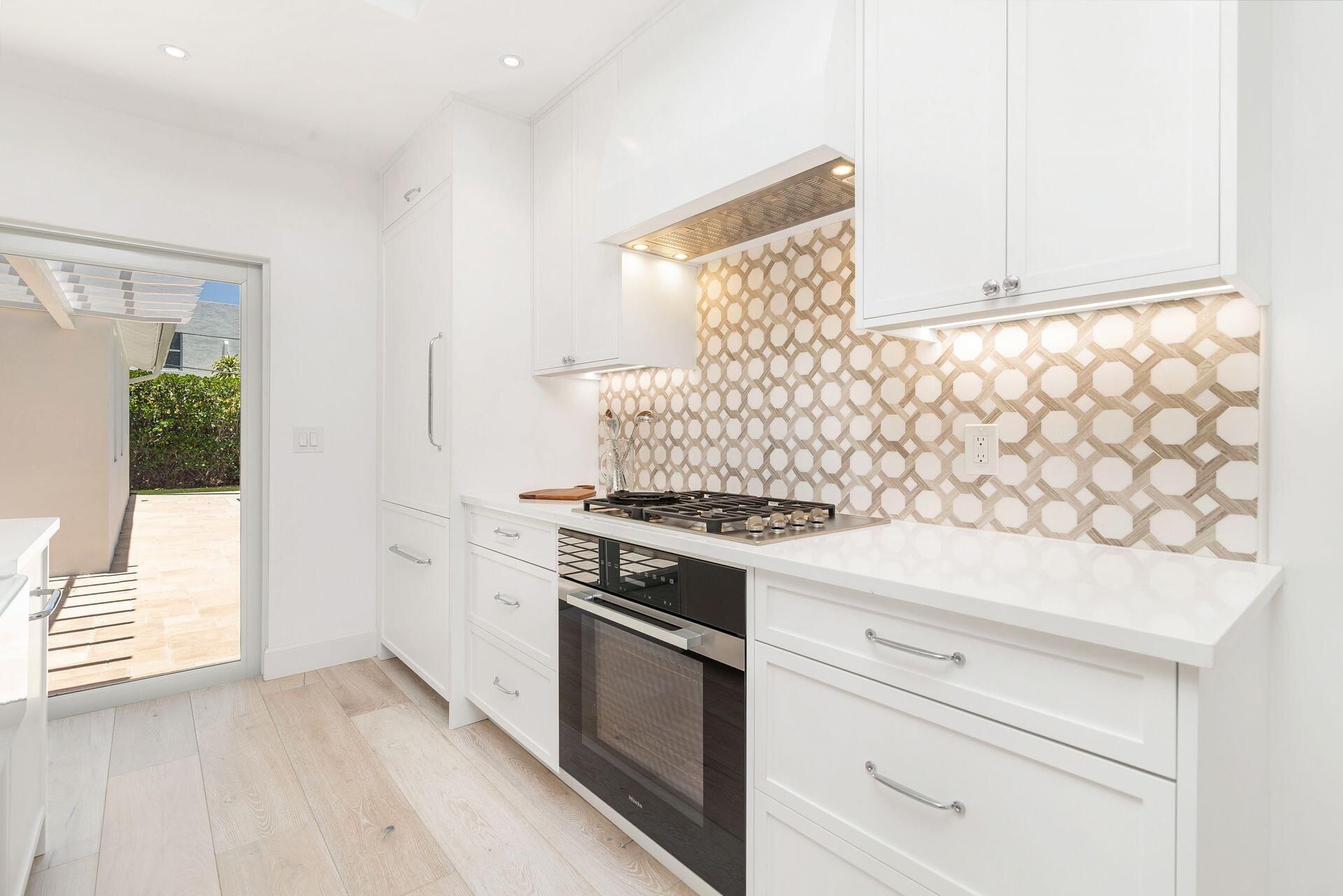 205 Greymon Drive, West Palm Beach, FL 33405 Photo