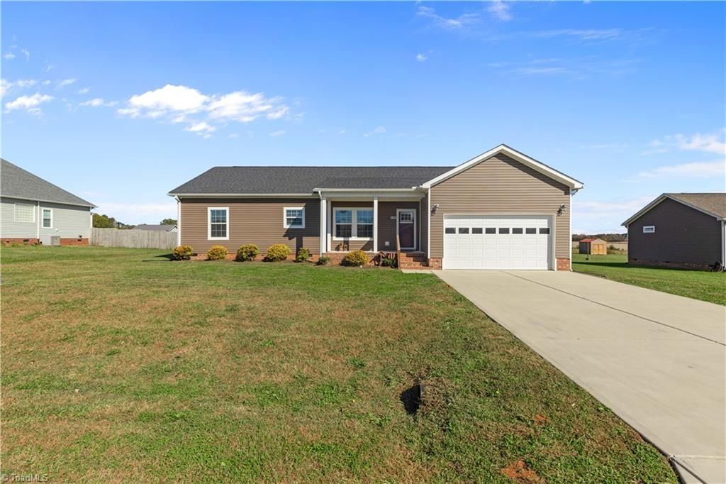 1133 Knox Farms Boulevard, Woodleaf, NC 27054 Main Photo