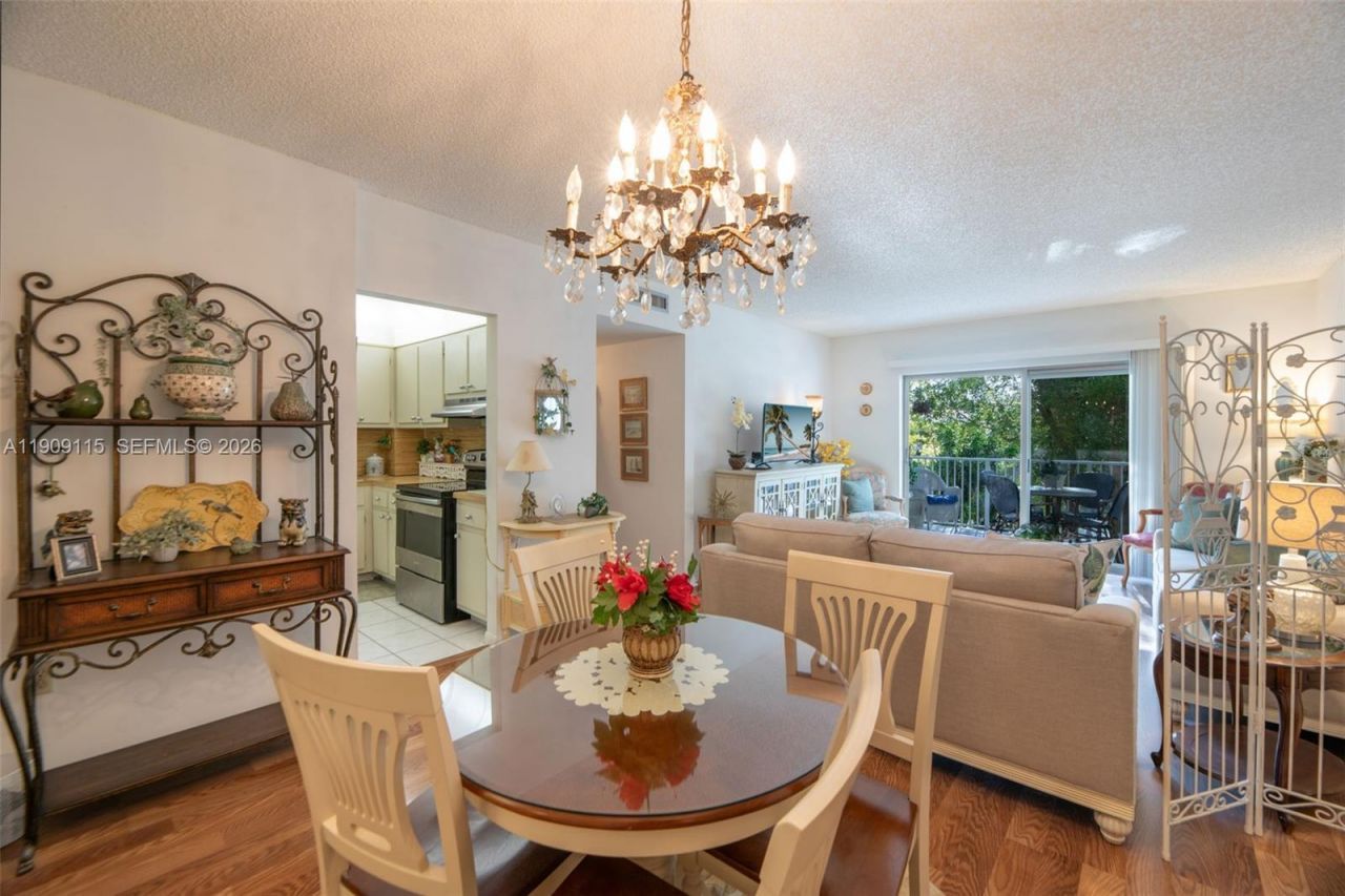 3850 Washington St, Unit 212, Hollywood, FL 33021 Photo