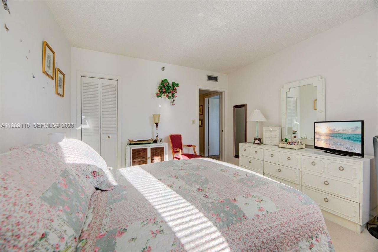 3850 Washington St, Unit 212, Hollywood, FL 33021 Photo