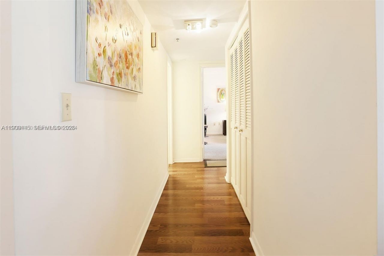 3850 Washington St, Unit 212, Hollywood, FL 33021 Photo