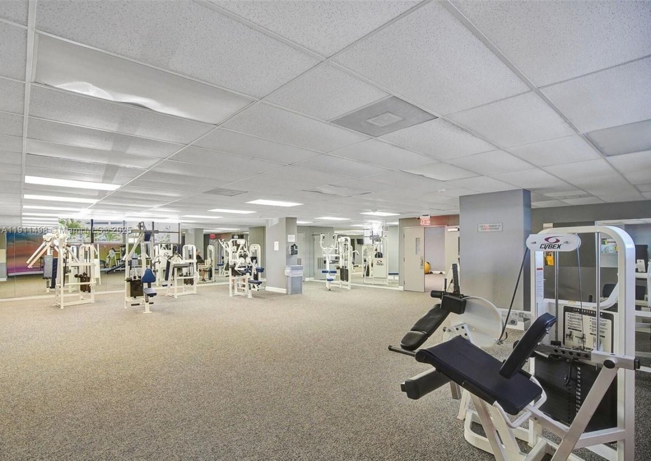 200 Leslie Dr, Unit 827, Hallandale Beach, FL 33009 Photo