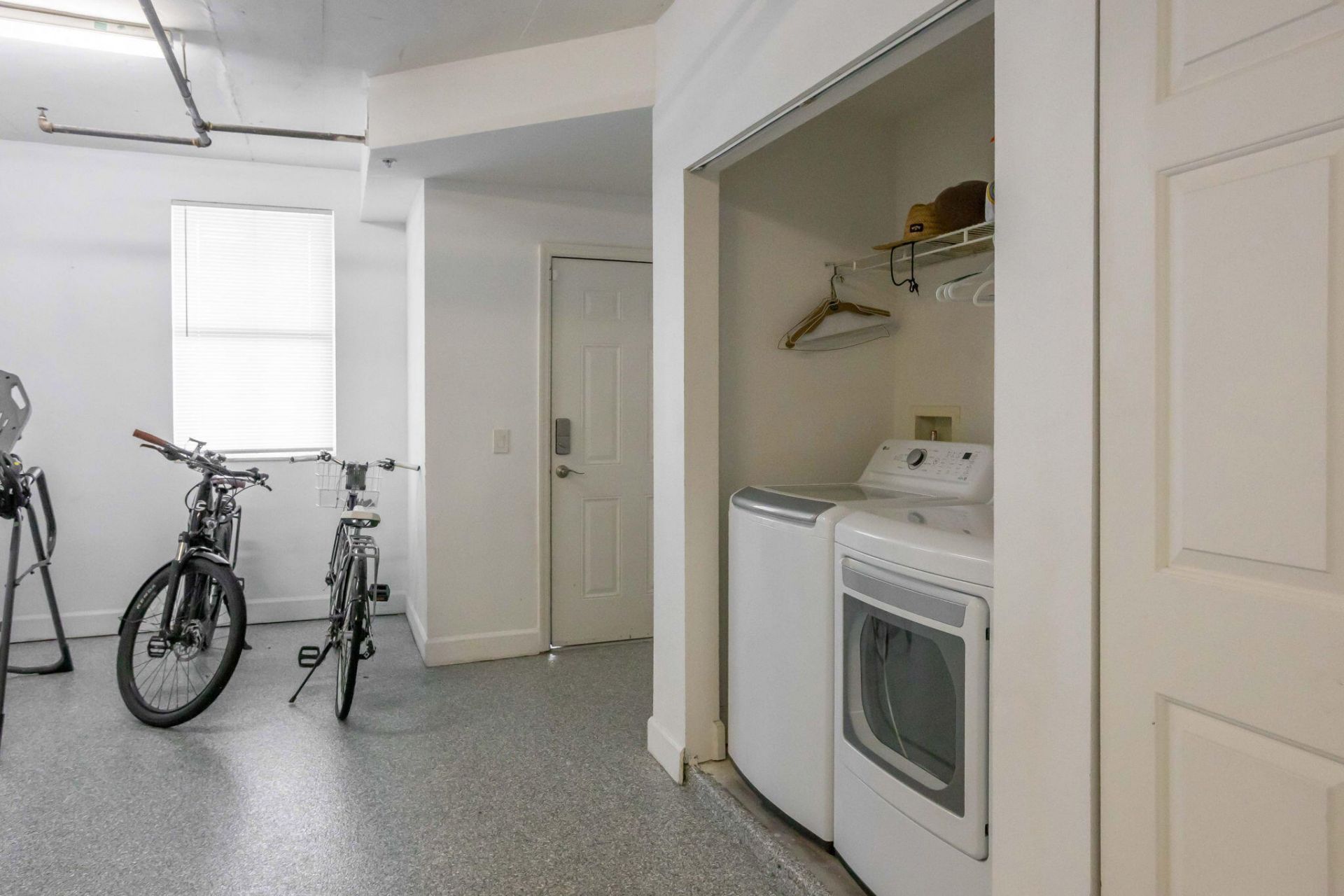 643 Casa Loma Boulevard, Boynton Beach, FL 33435 Photo