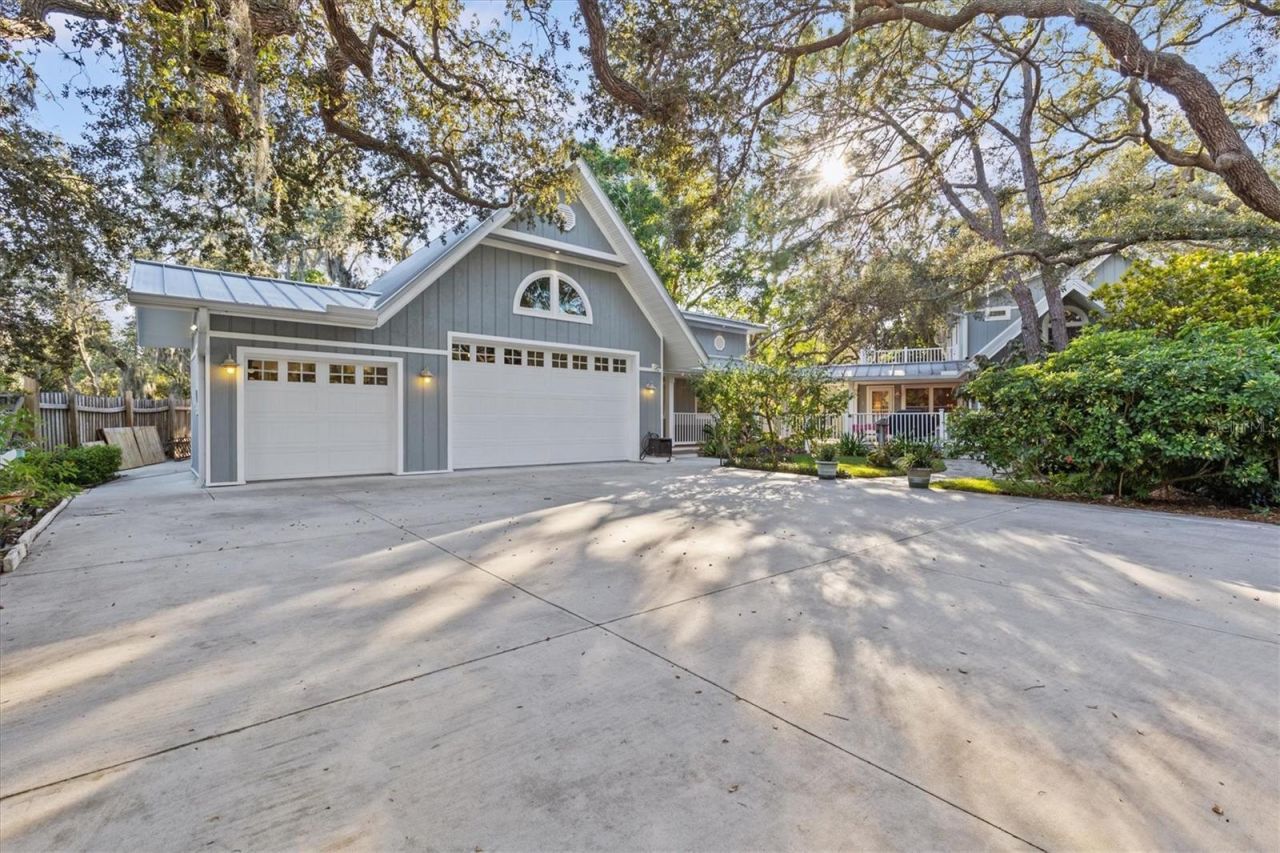 250 Sage Road, Crystal Beach, FL 34681 Photo