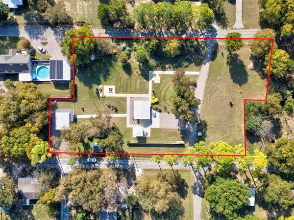 227 Newcastle Drive, Gordonville, TX 76245