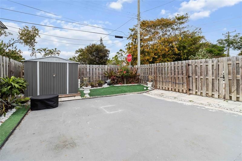 501 S E St, Lake Worth Beach, FL 33460 Photo