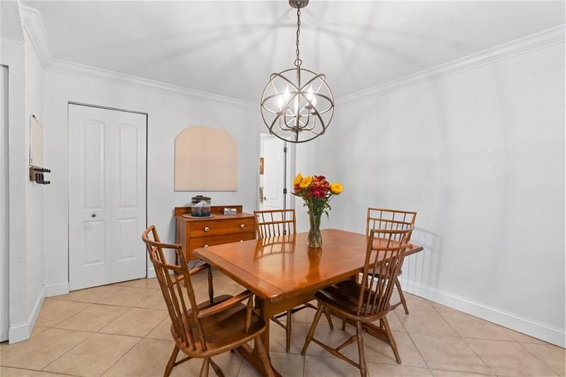 2061 SW 90th Avenue, Unit B-17, Davie, FL 33324 Photo