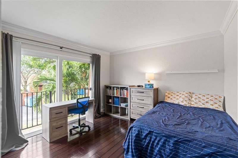 2061 SW 90th Avenue, Unit B-17, Davie, FL 33324 Photo