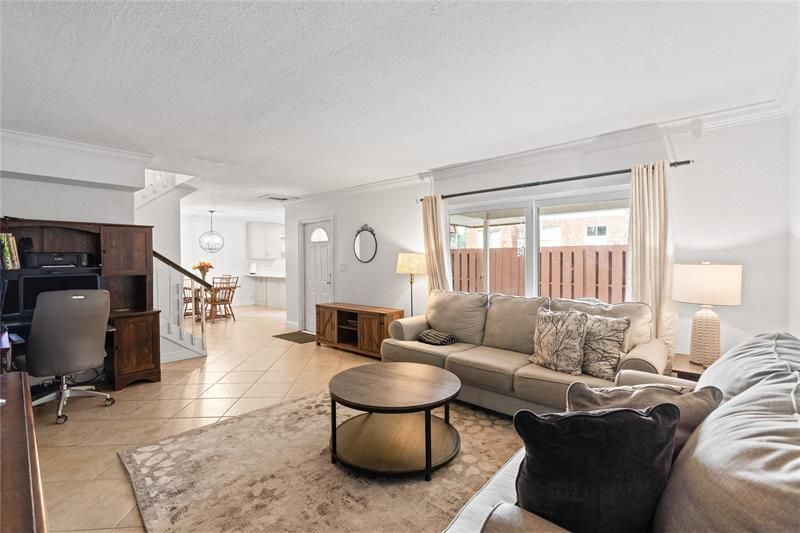 2061 SW 90th Avenue, Unit B-17, Davie, FL 33324 Photo