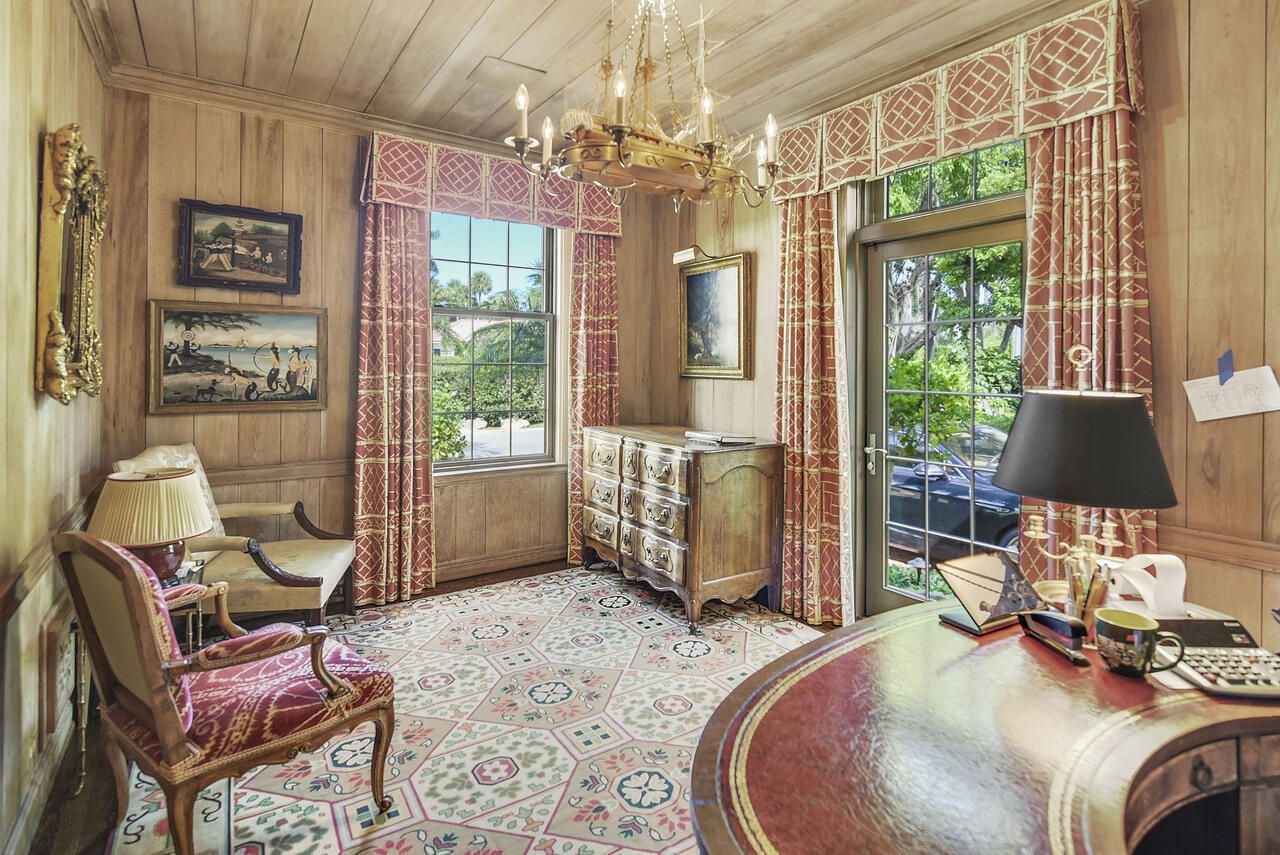 250 Algoma Road, Palm Beach, FL 33480 Photo