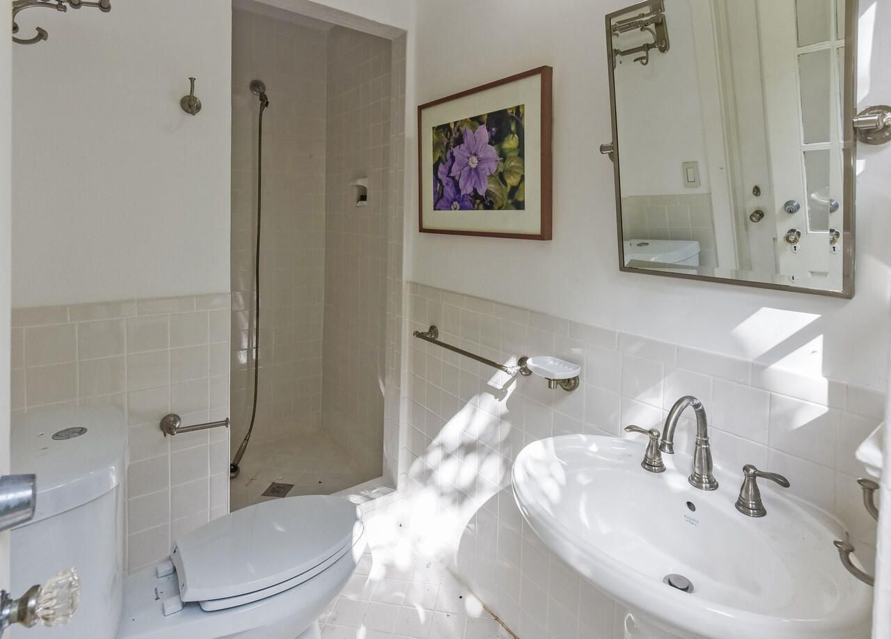 250 Algoma Road, Palm Beach, FL 33480 Photo