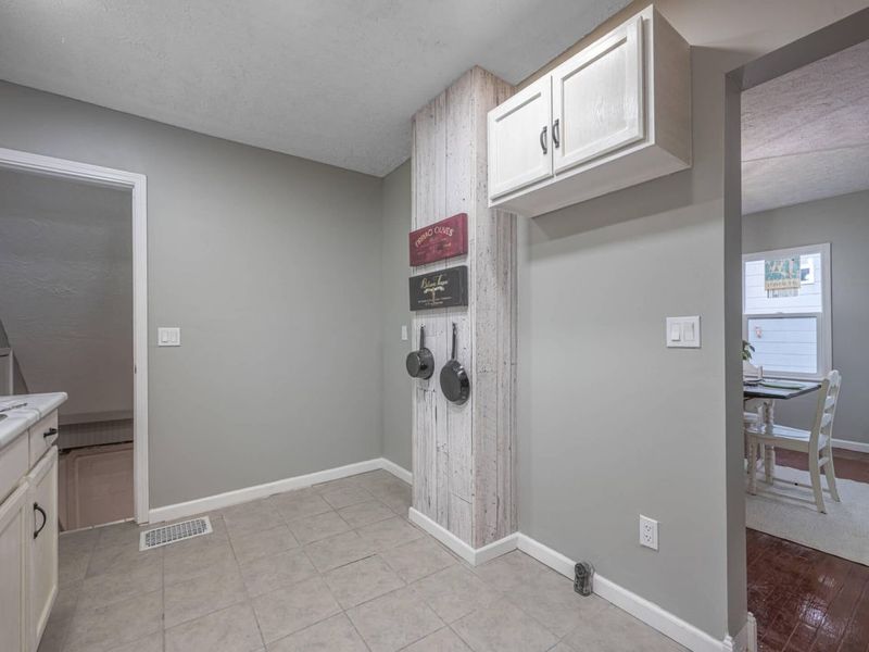 106 Cottage Place, Springfield, OH 45503 Photo 12