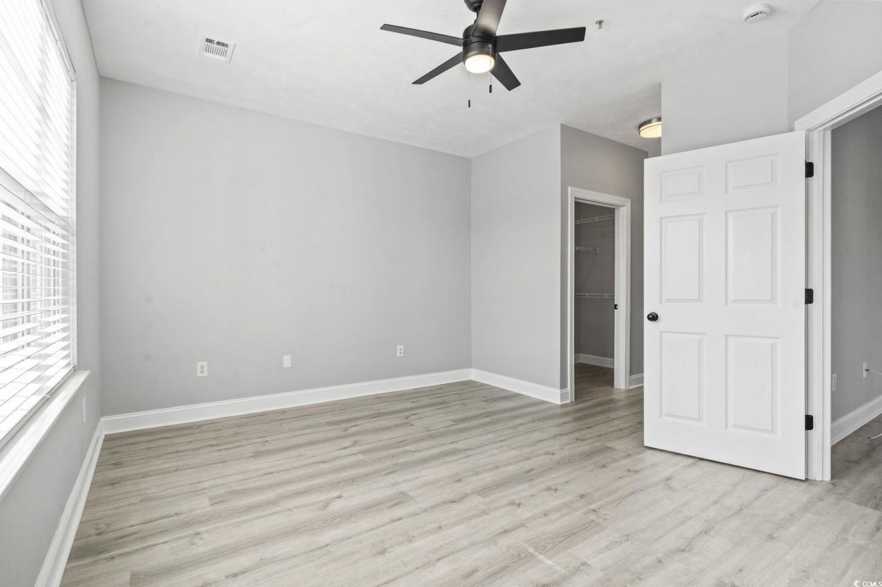 100 Fountain Pointe Ln. Photo 24